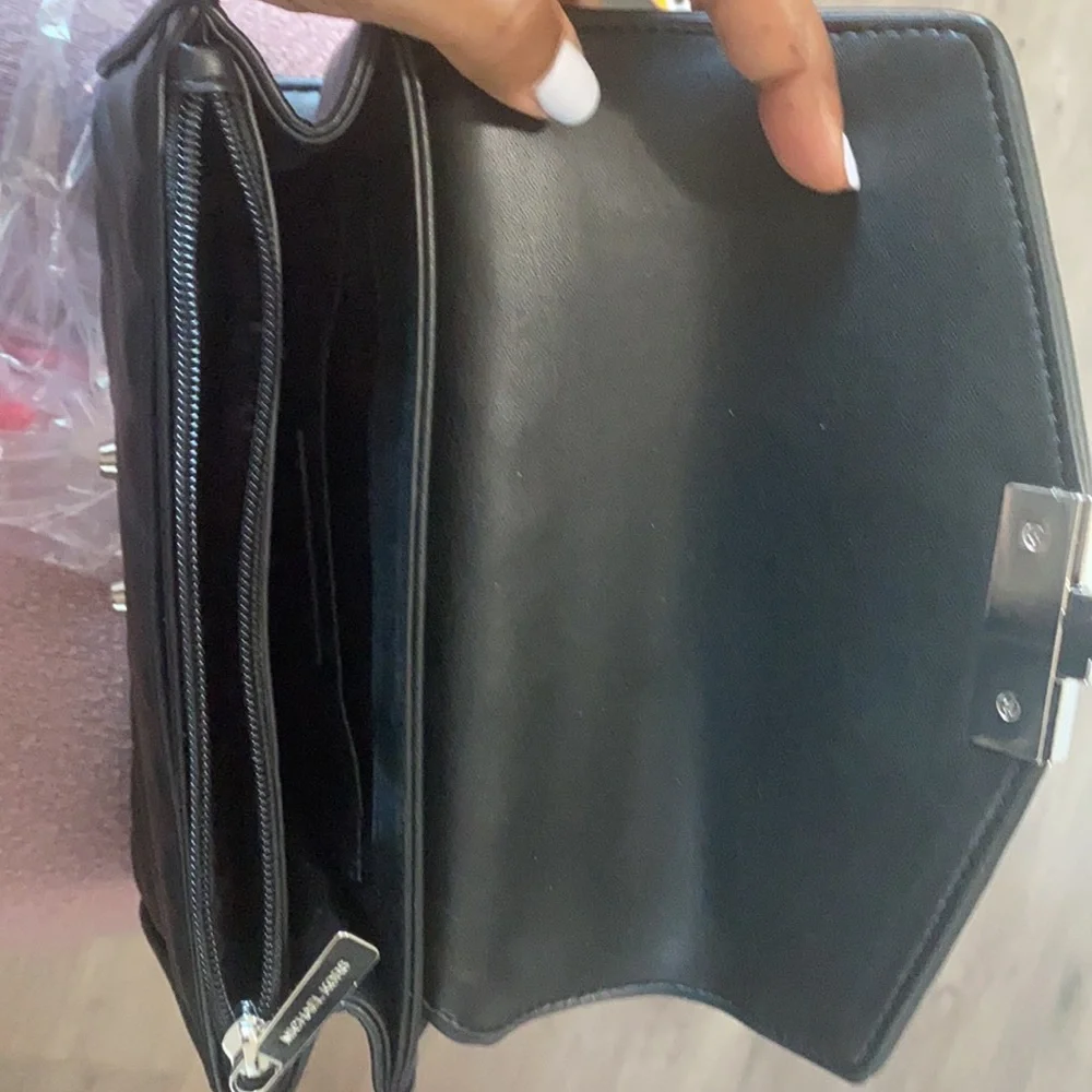 Ladies MK Purse - Picture 6 of 7